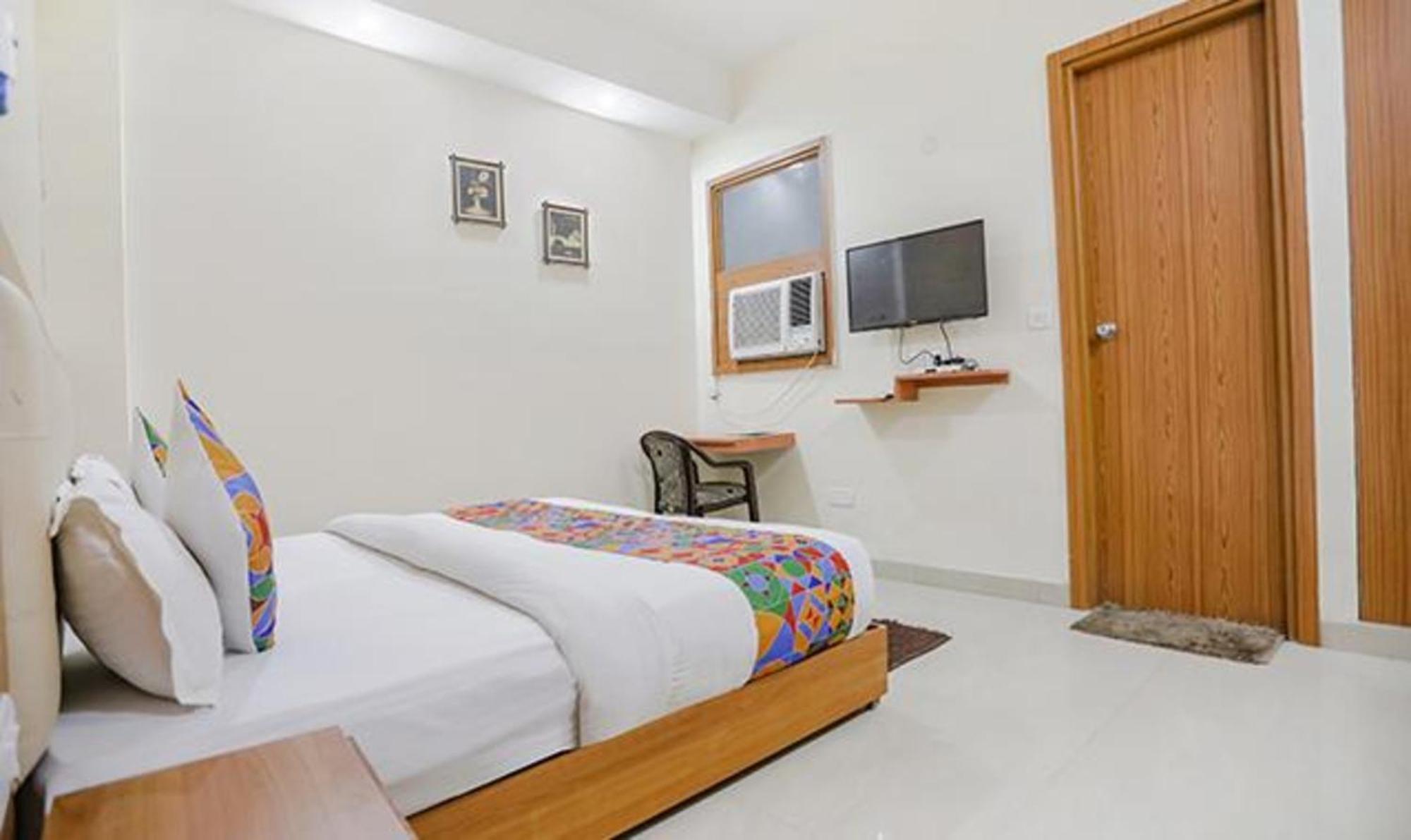 Fabhotel Royal Stay I Greater Noida Exterior photo