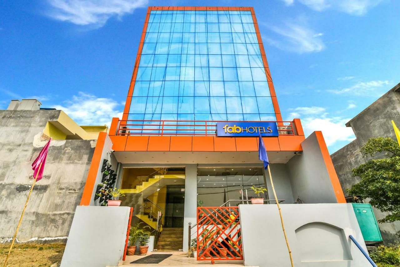 Fabhotel Royal Stay I Greater Noida Exterior photo